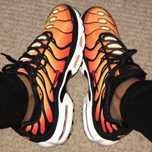 Meet your Posher, Kera